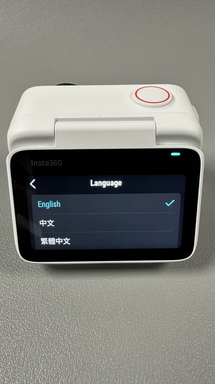 Interfeys tili muvaffaqiyatli o'zgartirildi