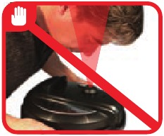 Instant Pot - Lux Series - Usiegemeze uso juu ya jiko linapofanya kazi au kutoa mvuke/msukumo Usiegemeze uso juu ya jiko linapofanya kazi au kutoa mvuke/msukumo