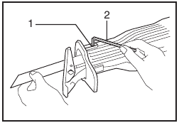 Makita - JR3000V - Instalando ou removendo a lâmina de serra Passo 1 Instalando ou removendo a lâmina de serra Passo 1