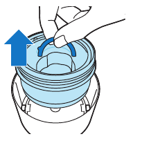 Saque el cartucho de la Quick Clean Pod de la Quick Clean Pod por el asa.