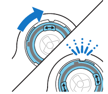 Cada anillo de retención tiene dos huecos que encajan exactamente en las protuberancias del soporte del cabezal de afeitado. Gire el anillo en el sentido de las agujas del reloj hasta que oiga un clic para indicar que el anillo está fijo.