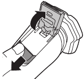 Deslice el control deslizante de liberación del recortador hacia abajo para abrir el recortador desplegable