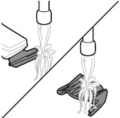 Enjuague los pelos cortados de la unidad de corte con agua tibia