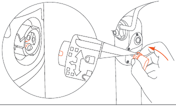 FIIDO - D11 - Pemasangan - Pasang baterai tiang kursi - Langkah 4 Pemasangan - Pasang baterai tiang kursi - Langkah 4