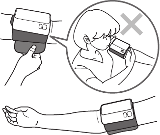 Omron - HEM-7600T - Наложение манжеты на плечо - Шаг 2 Наложение манжеты на плечо - Шаг 2