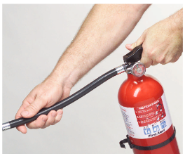 First Alert - FE3A40GR - Press Lever To Discharge Powder Pritisnite ročico za izpust prahu