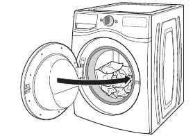 Wasgoed in de wasmachine laden