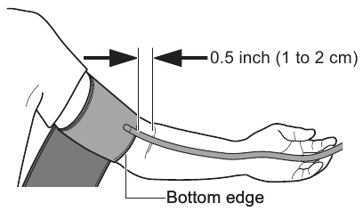 Omron - BP5250 - Наложение манжеты на плечо - Шаг 2 Наложение манжеты на плечо - Шаг 2