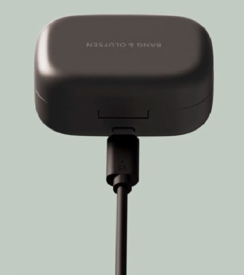 Bang & Olufsen - Beocom EX UC - LAADIMINE USB-C-GA LAADIMINE USB-C-GA