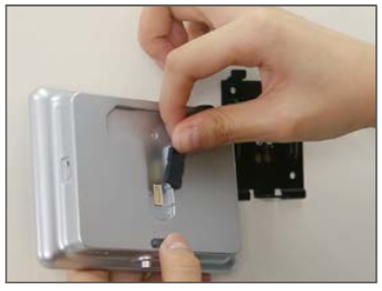 EZVIZ - DP2C - Türspion installieren - Schritt 8 Türspion installieren - Schritt 8