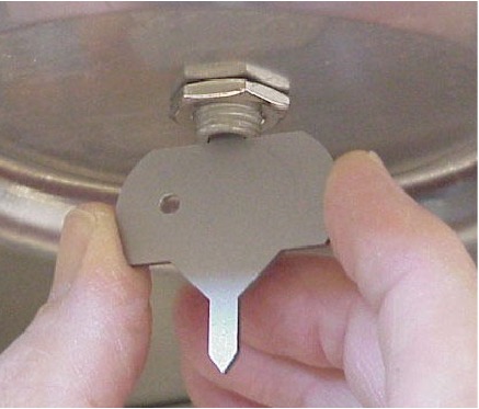 Bunn - ITCB - Tedensko čiščenje aparata za kavo - 3. korak Tedensko čiščenje aparata za kavo - 3. korak