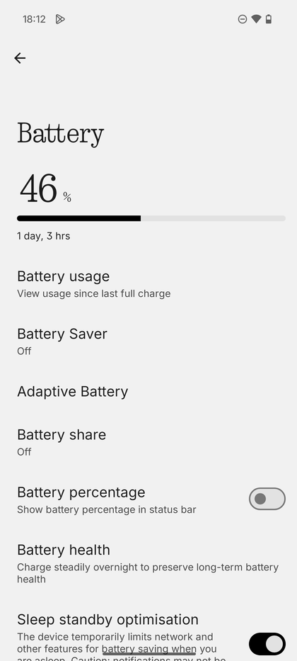 Tangkapan layar layar pengaturan Baterai di Nothing OS.