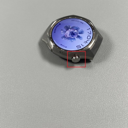 Seitentaste an der Huawei Watch GT 6 Pro