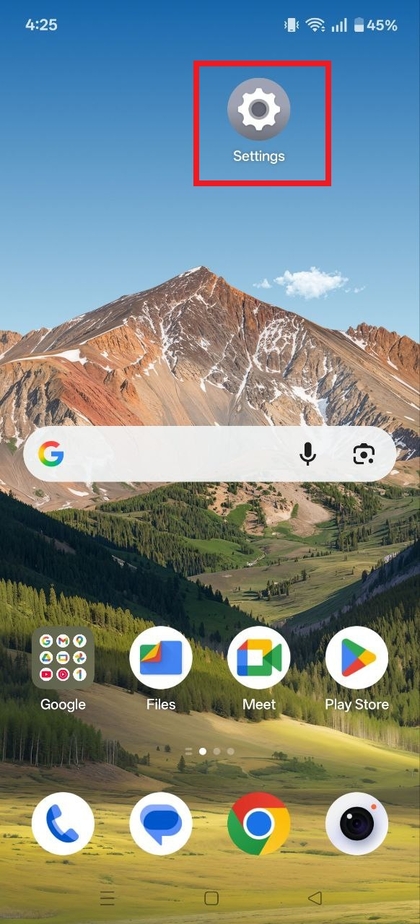 OnePlus 13R 5G home screen showing settings app