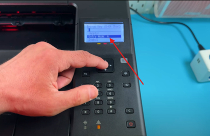 Skrini ya kuingiza nenosiri la printa inaonyesha njia ya kuingiza na alama