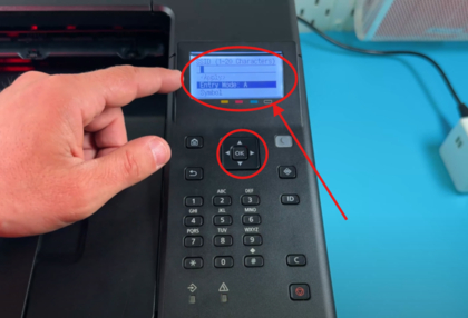 Skrini ya printa ya kuingiza jina la mtandao la SSID maalum