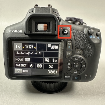 Butoni Live View n&euml; kamer&euml;n Canon