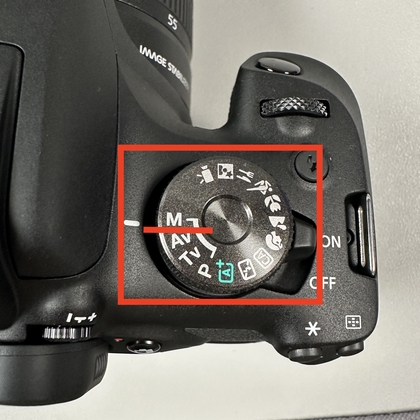 Canon EOS 2000D kamera Qo'lda rejimga o'rnatilgan