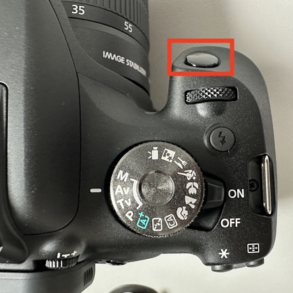 Canon merceği otomatik odaklama moduna ayarlandı