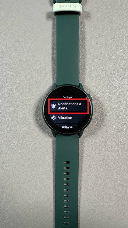 Men&uacute; de notificaciones y alertas en Garmin Vivoactive 6