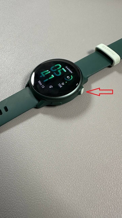 Pristupanje kontrolnom izborniku na Garmin Vivoactive 6