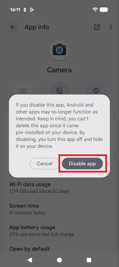 Screenshot dell'avviso popup che chiede all'utente di confermare la disabilitazione dell'app Fotocamera.