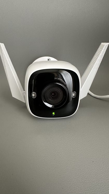 Xotira kartasi qopqog'i qayta mahkamlanmoqda