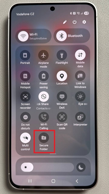 Dostop do skritih aplikacij iz Varne mape