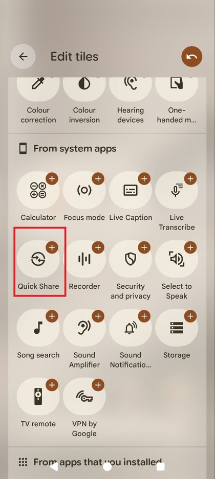 &Eacute;cran d'&eacute;dition des Param&egrave;tres rapides montrant les tuiles disponibles.