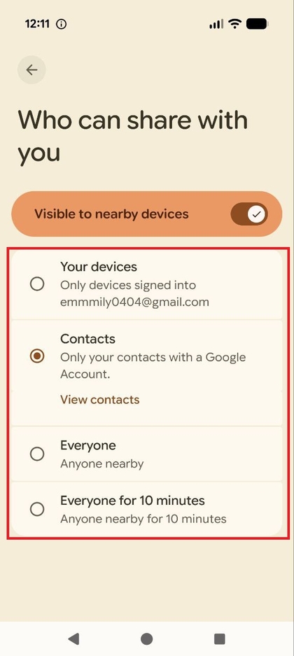 Le menu des options de visibilit&eacute; : Vos appareils, Contacts, Tout le monde, et Tout le monde pendant 10 minutes.