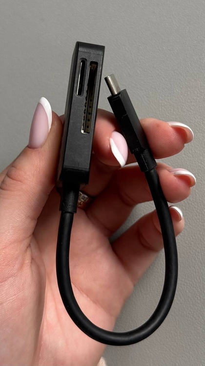 Adaptor multi-device pentru Samsung Galaxy S25 FE