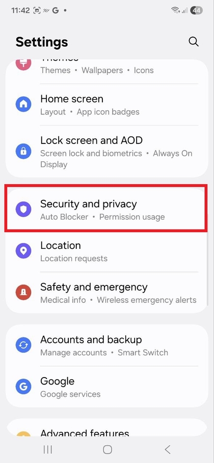 Opci&oacute;n de Seguridad y Privacidad en Ajustes