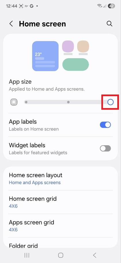 A selecionar o tamanho do &iacute;cone no Samsung Galaxy S25 FE