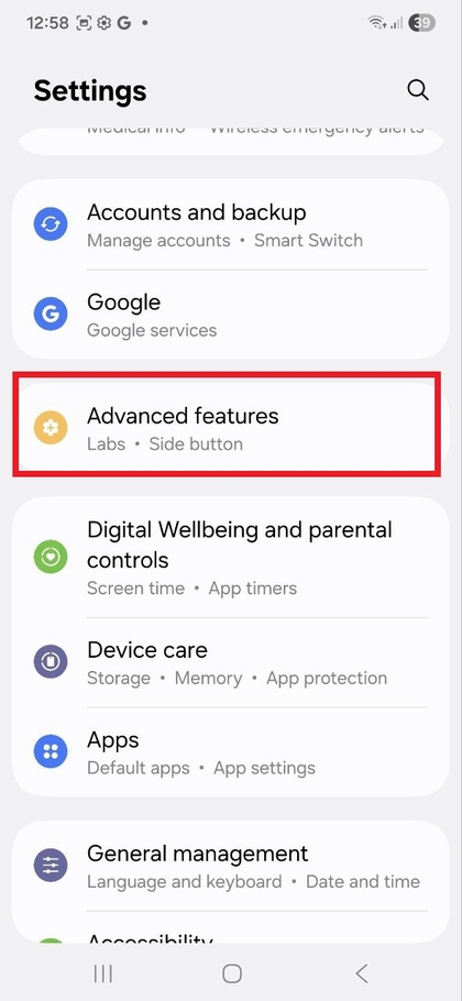 Lis&auml;ominaisuudet (Advanced Features) -valikko Samsung Galaxy S25 FE -puhelimessa