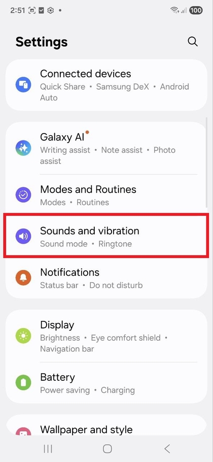 Krmarjenje do nastavitev Zvok in vibriranje