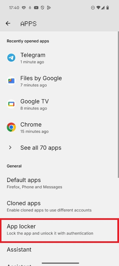 Captura de pantalla que muestra la opci&oacute;n App Locker en el men&uacute; de aplicaciones