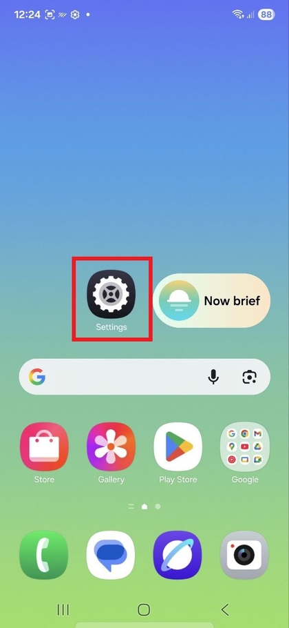 Abrindo o aplicativo de configura&ccedil;&otilde;es no Samsung Galaxy S25 FE