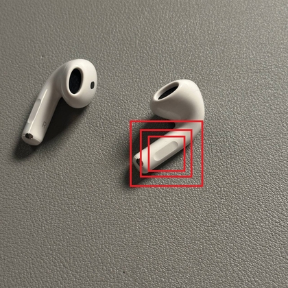 Kontrola trostrukim dodirom na Apple AirPods za prethodnu pjesmu