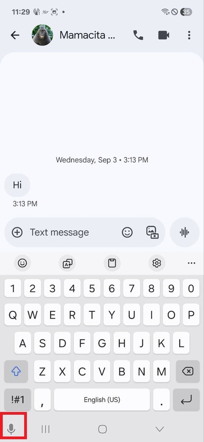 Kibodi ya Samsung Galaxy A17 5G yenye ikoni ya maikrofoni