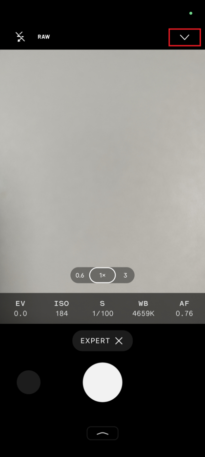 Nothing Phone (3) Expert Mode interface with the settings arrow icon highlighted in the top right.