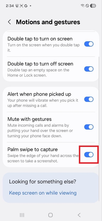 Gesto potiahnutia dlaňou na Samsung Galaxy A17 5G
