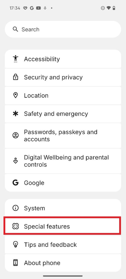 Aktiviranje geste povlačenja s tri prsta na Nothing Phone 3