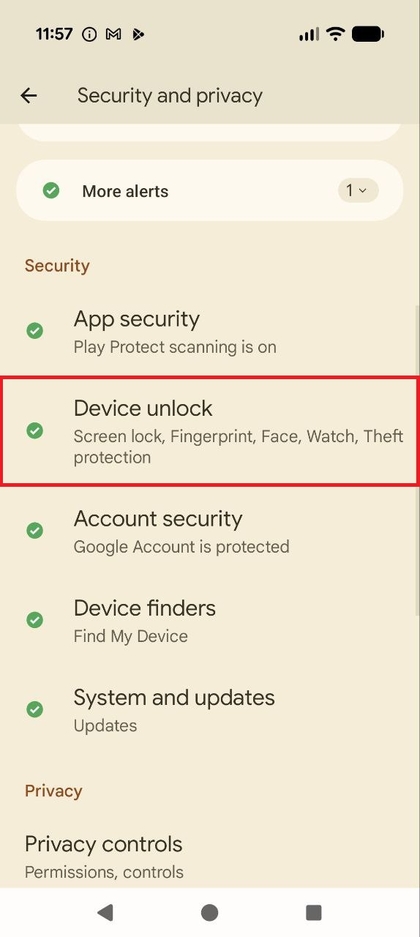 Security & privacy (Sikkerhed og privatliv)-menuen med Device unlock (Enhedens opl**SIGNaring;sning) valgt.