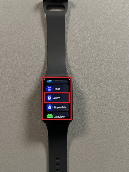 Acc&eacute;der &agrave; la fonction d'alarme sur Samsung Galaxy Fit 3