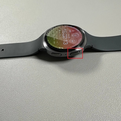 Prebudenie hodiniek Samsung Galaxy Watch 8 LTE