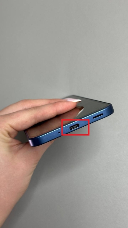 Puerto USB limpio del Samsung Galaxy A17 5G