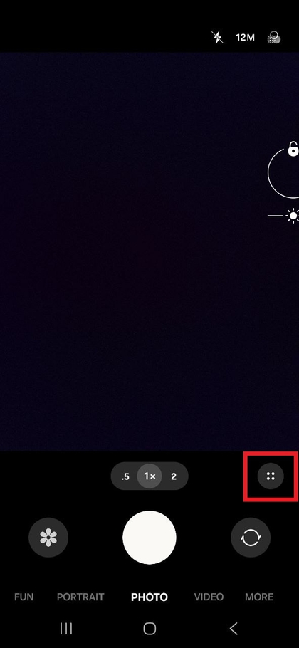Ikon menu di aplikasi kamera