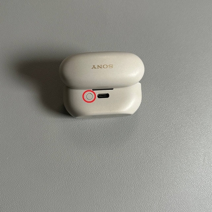 LED-Licht am Etui erlischt