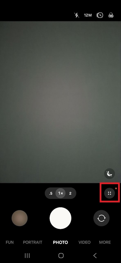 Ikoni ya menyu katika programu ya Kamera