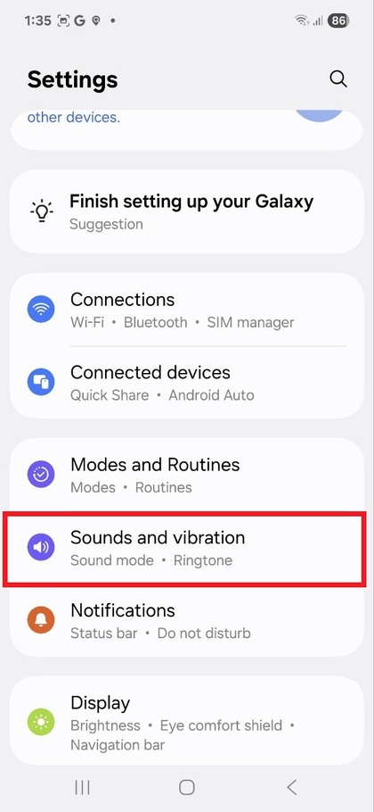 Параметрлер мәзірі Дыбыстар мен дірілді бөліп көрсетеді